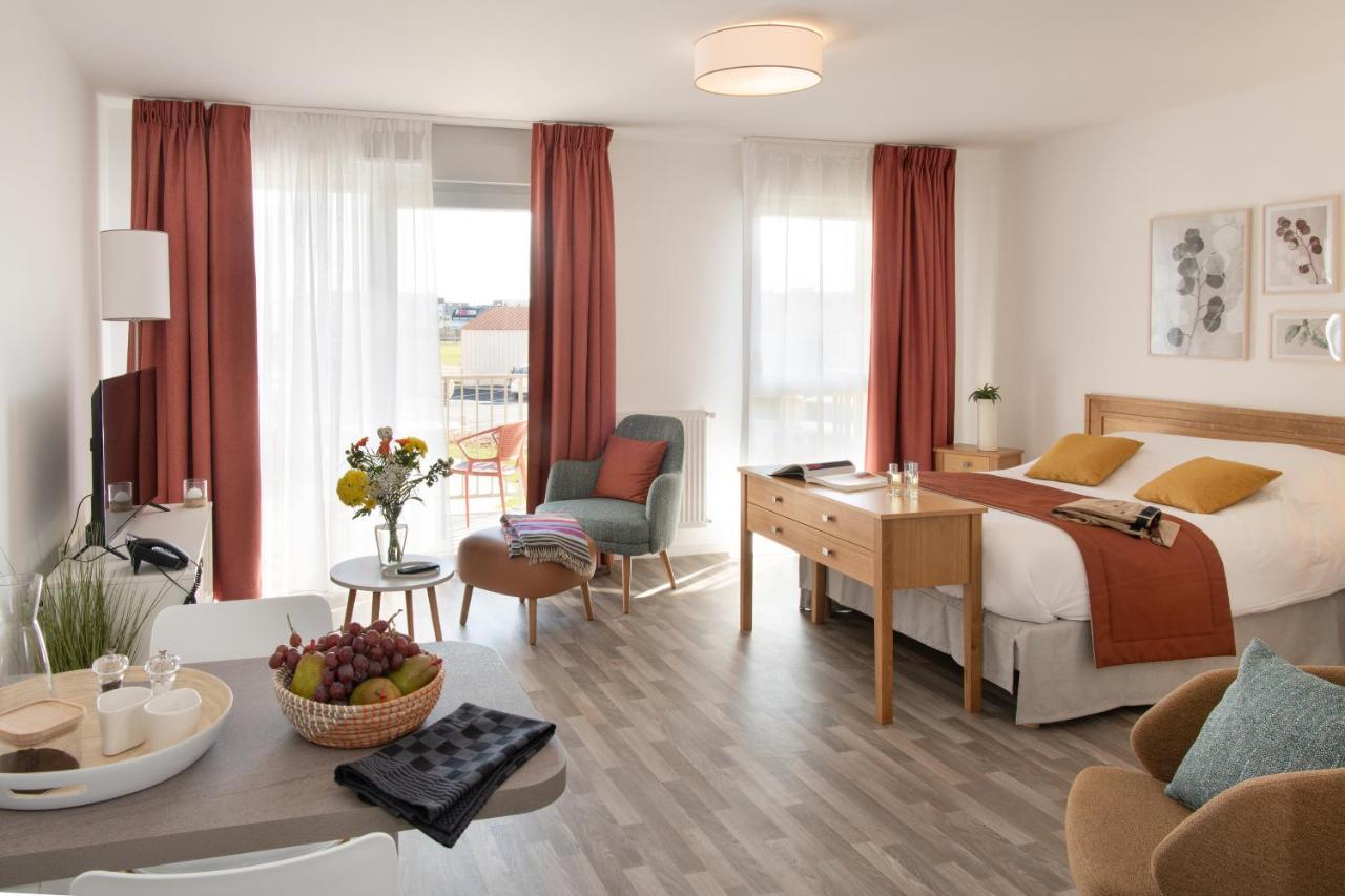 Domitys Les Cerneaux Aparthotel Hazebrouck Kültér fotó